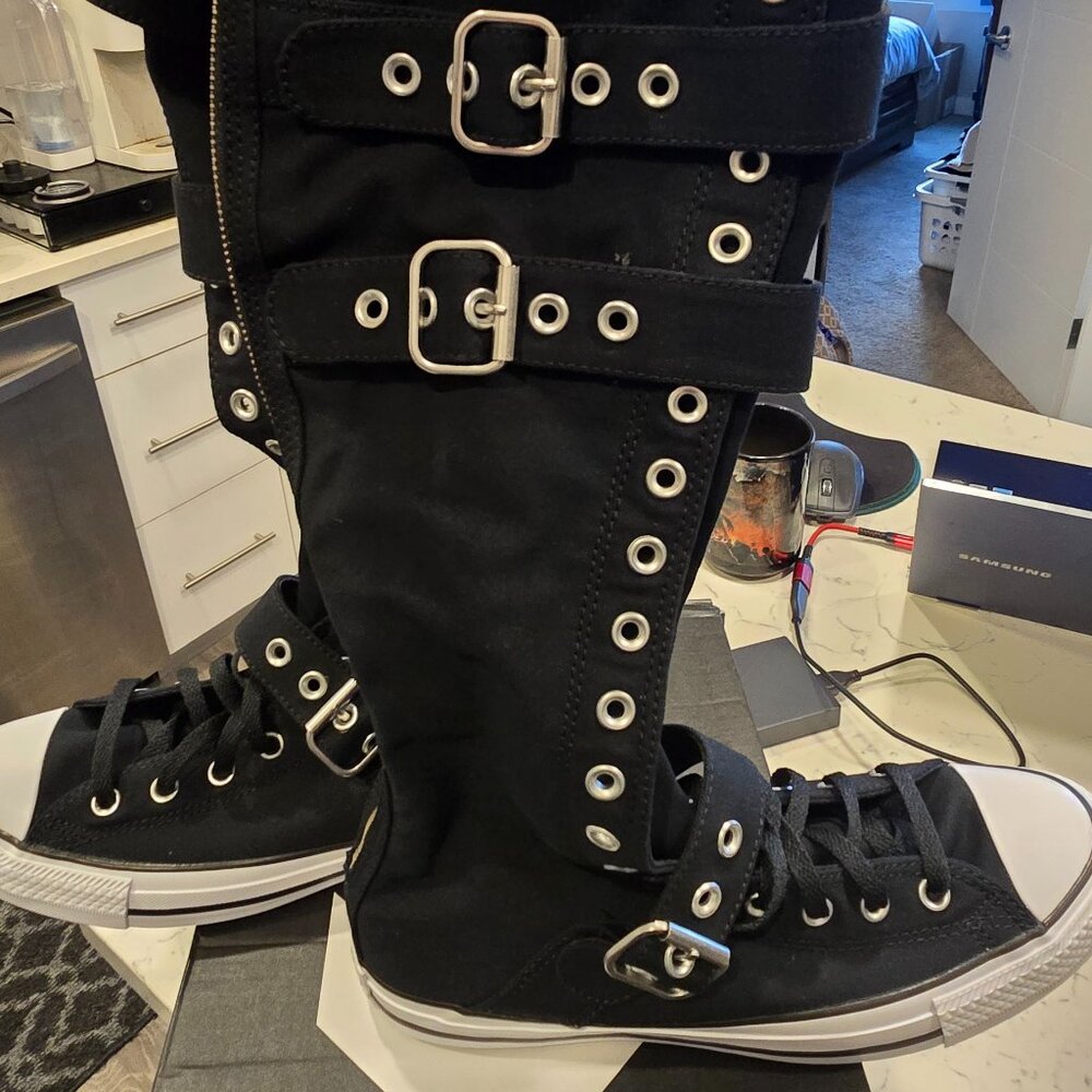 Converse Unisex Chuck Taylor XX-Hi Straps Buckles A14873C Women's 11 Men's 9 New